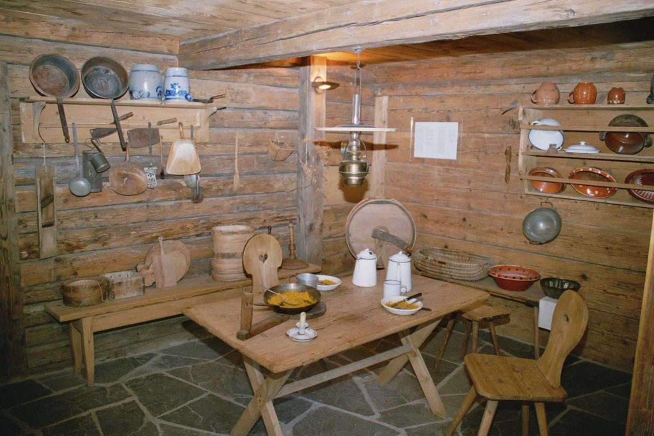 Swiss Heidi Hotel Майенфельд Экстерьер фото