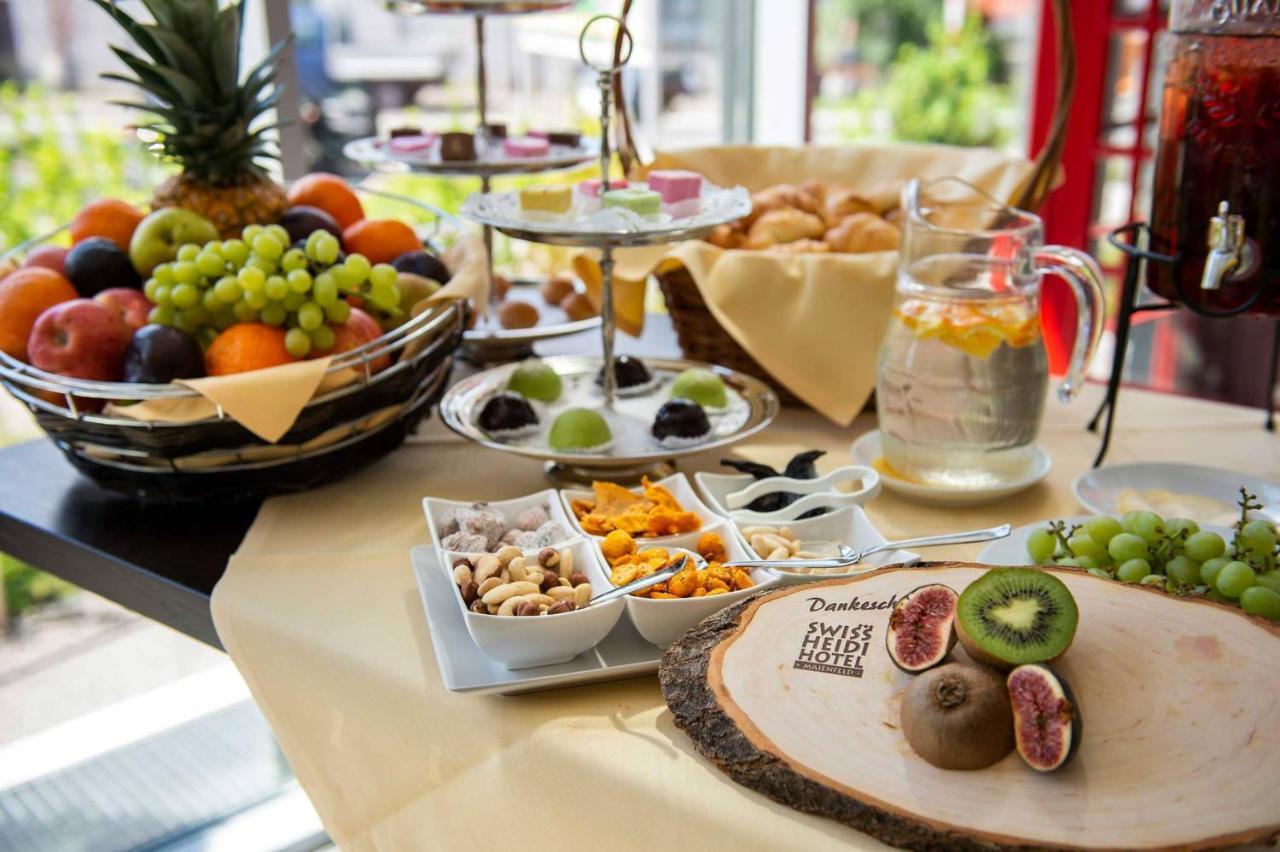 Swiss Heidi Hotel Майенфельд Экстерьер фото