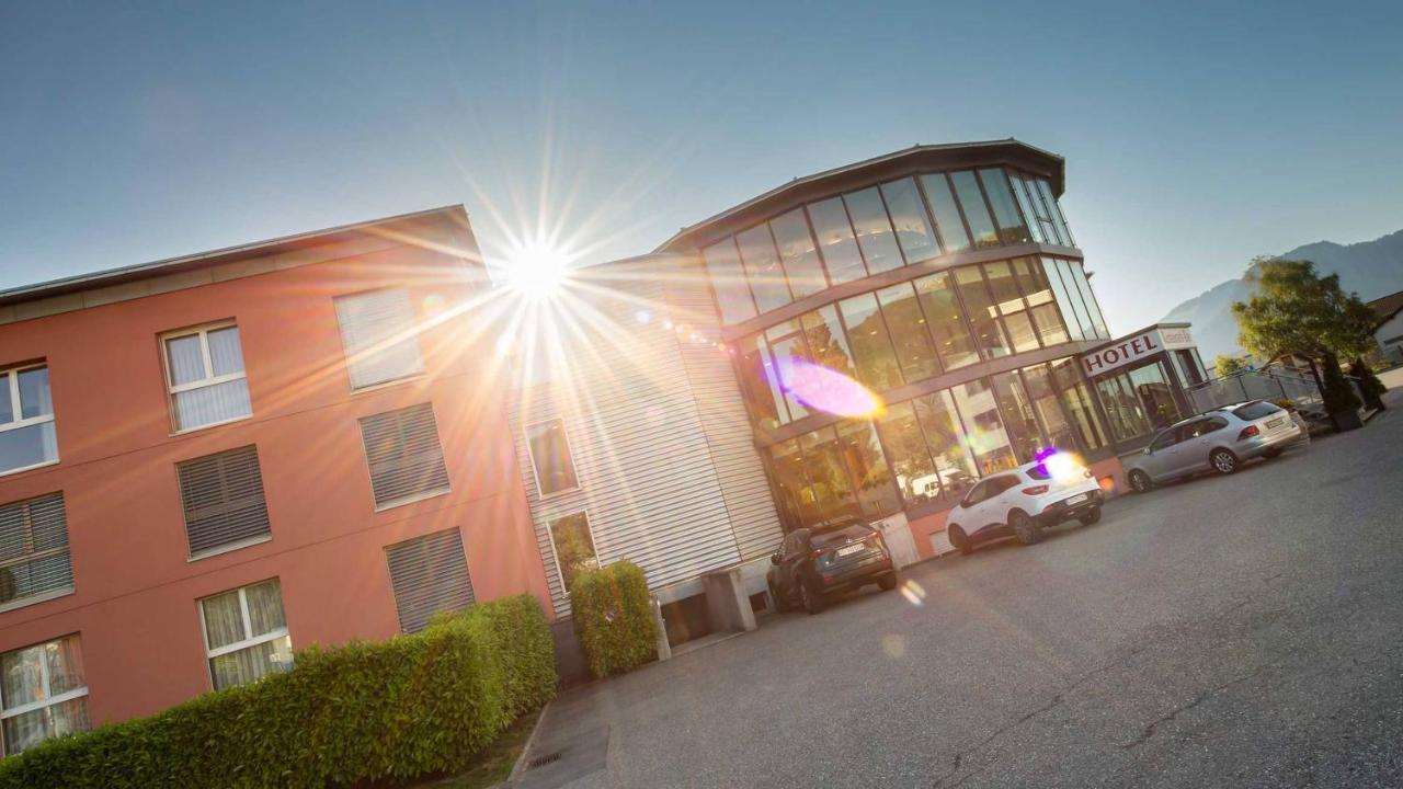 Swiss Heidi Hotel Майенфельд Экстерьер фото